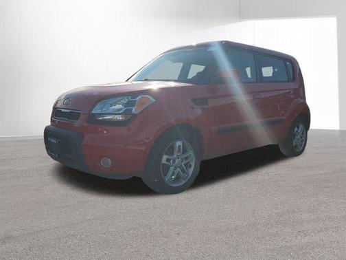 2010 Kia Soul +