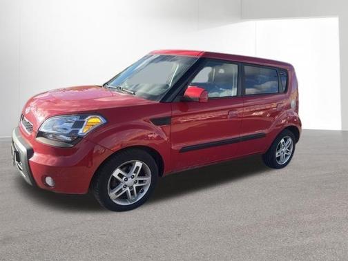 2010 Kia Soul +