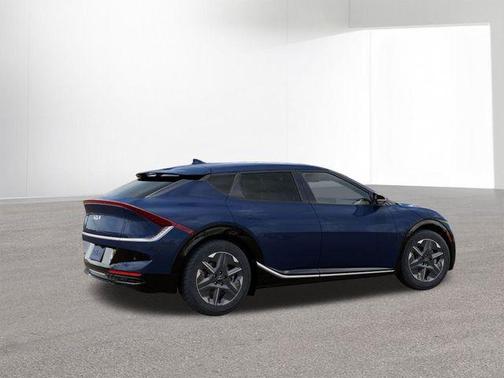 2025 Kia EV6 Light Long Range