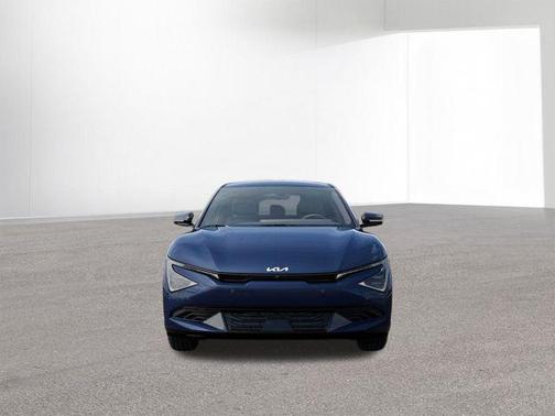 2025 Kia EV6 Light Long Range