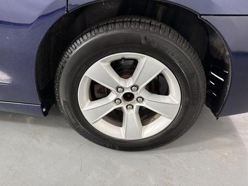 Jazz Blue Pearlcoat 2013 Dodge Charger SE