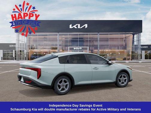 2025 Kia K4 LXS