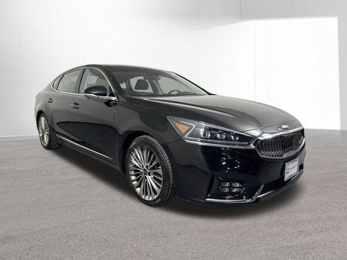 2019 Kia Cadenza SX Limited