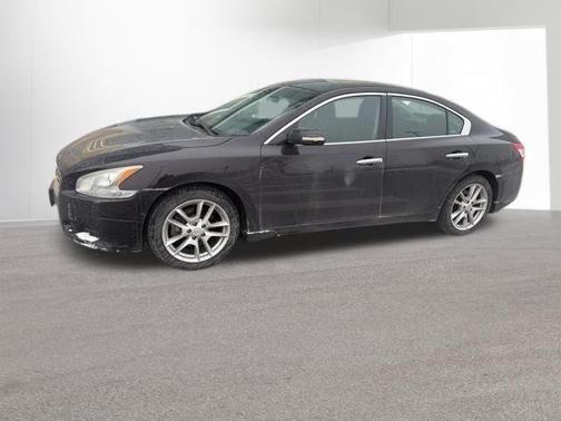 2010 Nissan Maxima SV