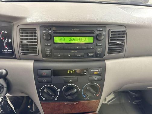 2005 Toyota Corolla CE