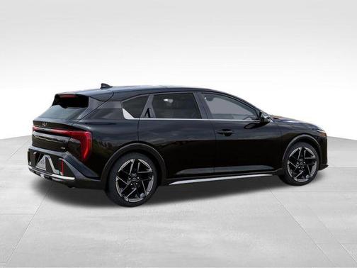 Aurora Black Pearl 2026 Kia K4 GT-Line