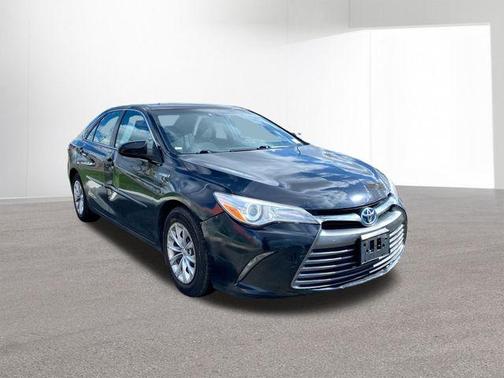 2017 Toyota Camry Hybrid LE