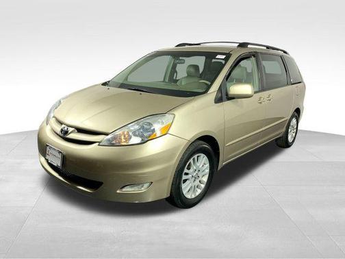 2007 Toyota Sienna XLE
