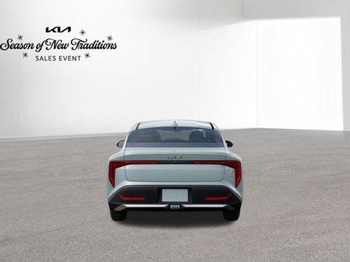 2025 Kia K4 LX