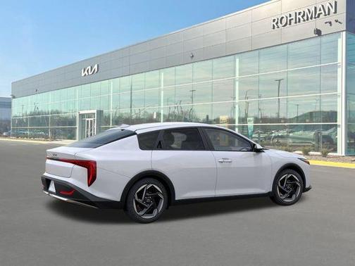 2026 Kia K4 EX