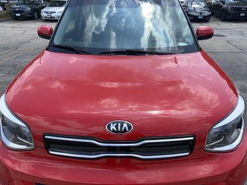 2017 Kia Soul +