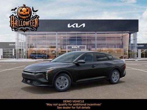 2025 Kia K4 LX