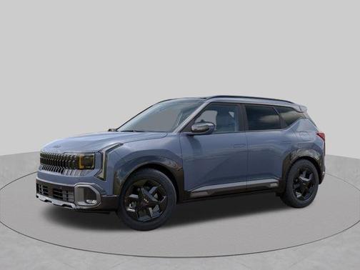 Gray 2027 Kia Seltos X-Line