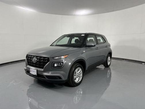 2021 Hyundai VENUE SE