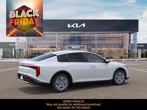 2025 Kia K4 LX