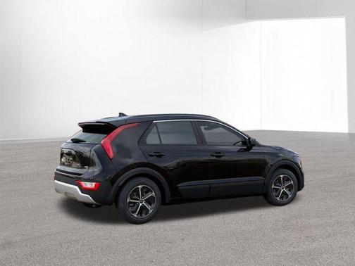 Aurora Black Pearl 2026 Kia Niro LX