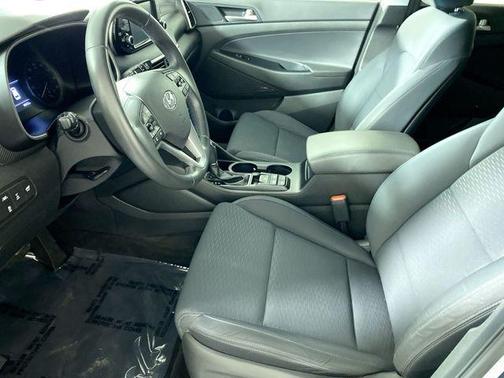 2020 Hyundai TUCSON Sport