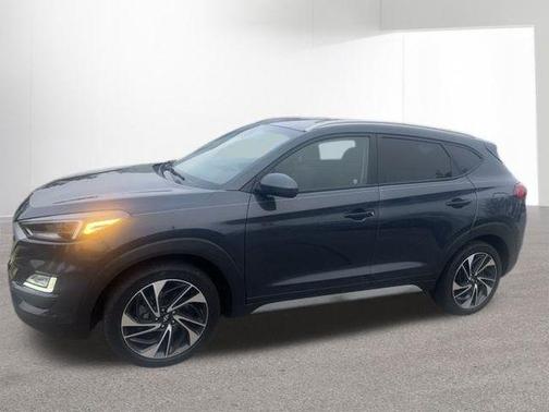 2020 Hyundai TUCSON Sport