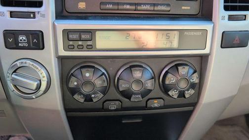 2004 Toyota 4Runner SR5