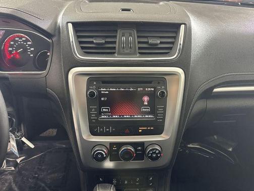 2015 GMC Acadia SLE-2