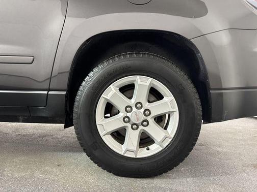 2015 GMC Acadia SLE-2