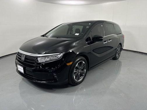 Crystal Black Pearl 2023 Honda Odyssey Elite