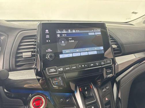 Crystal Black Pearl 2023 Honda Odyssey Elite