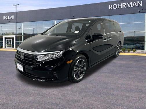 Crystal Black Pearl 2023 Honda Odyssey Elite