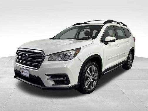 Crystal White Pearl 2019 Subaru Ascent Limited 7-Passenger