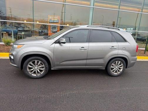 Titanium Silver 2012 Kia Sorento SX