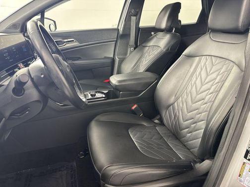 Wolf Gray 2023 Kia Sportage X-Line