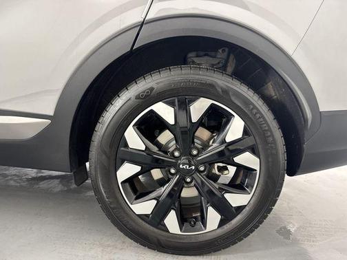 Wolf Gray 2023 Kia Sportage X-Line