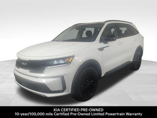 Glacial White Pearl 2023 Kia Sorento SX