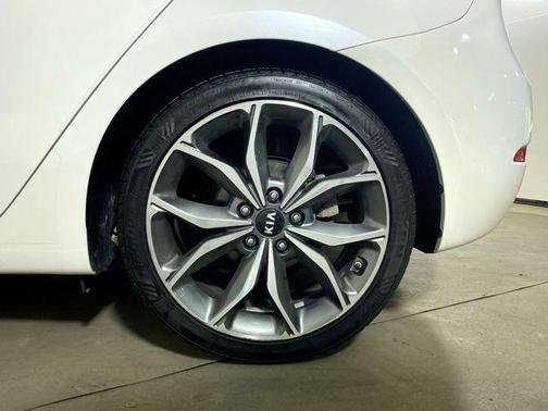 2017 Kia Forte SX