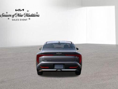 2025 Kia K4 LX