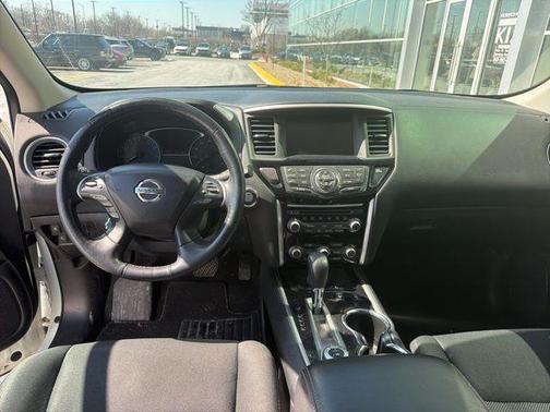 2018 Nissan Pathfinder S