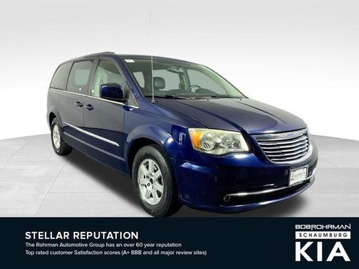 2012 Chrysler Town & Country Touring