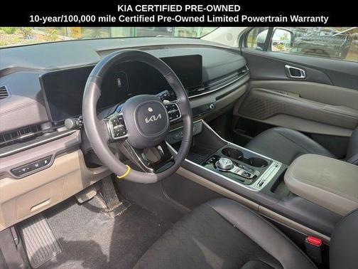 Ceramic Silver 2025 Kia Carnival Hybrid SX
