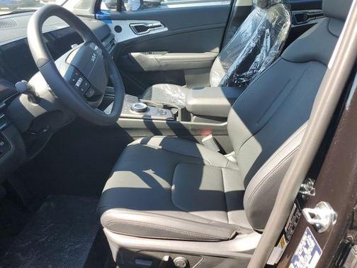 Fusion Orange 2026 Kia Sportage Hybrid EX
