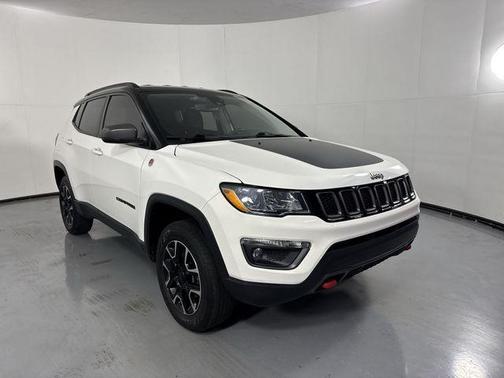 White Clearcoat 2021 Jeep Compass Trailhawk