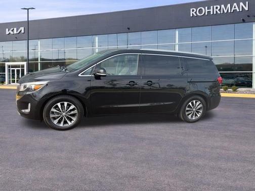 Aurora Black Pearl 2016 Kia Sedona SX