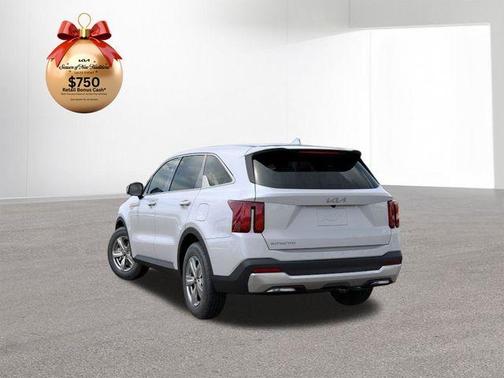 2025 Kia Sorento LX