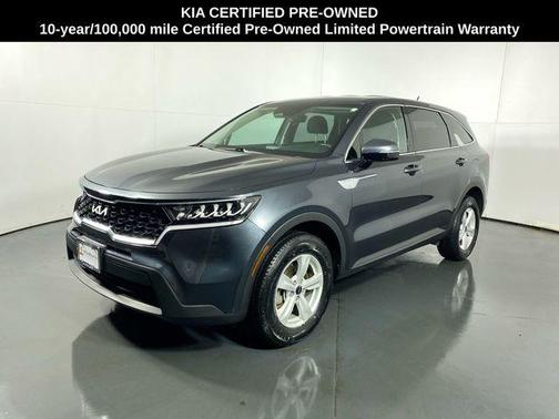2022 Kia Sorento LX