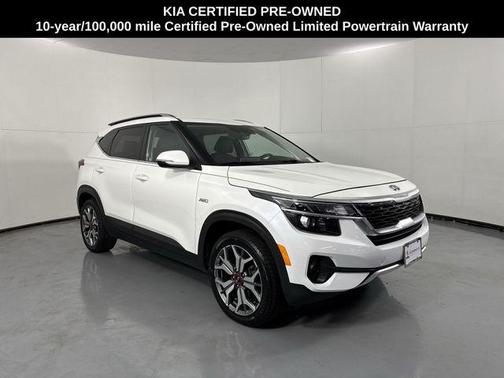 Snow White Pearl 2021 Kia Seltos S