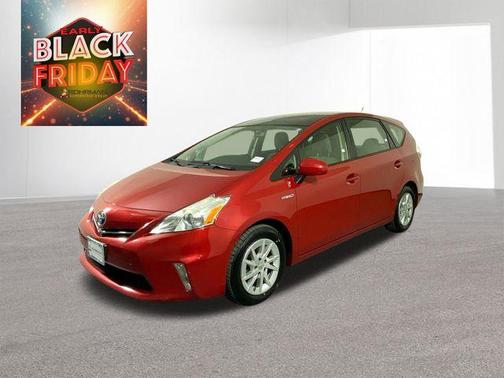 2014 Toyota Prius v Two