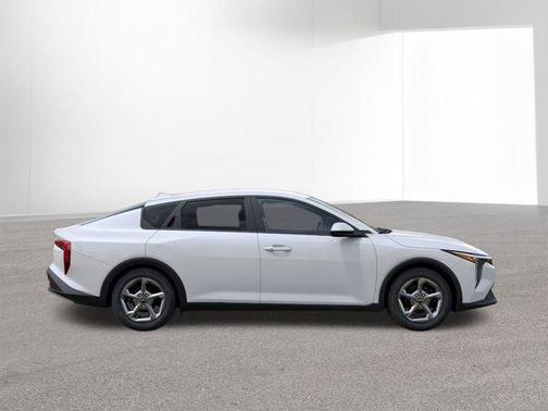 2026 Kia K4 