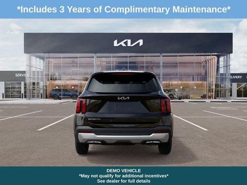 2025 Kia Sorento LX