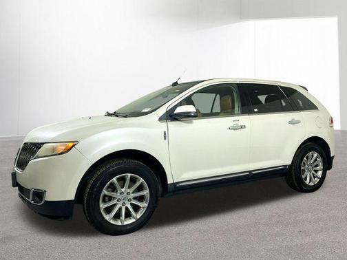2013 Lincoln MKX Base