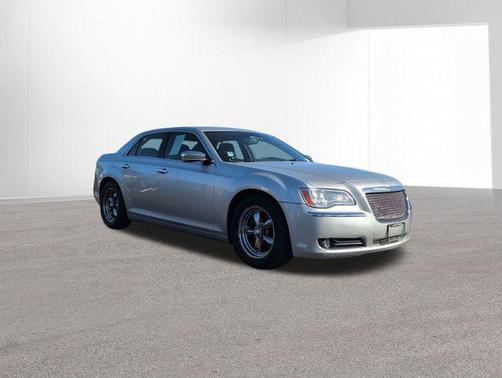 2012 Chrysler 300 Limited