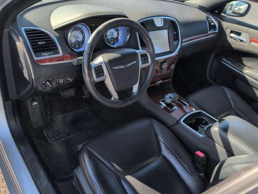 2012 Chrysler 300 Limited
